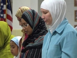 Muslim-Americans practice their faith and engage in prayer, Sep 2010