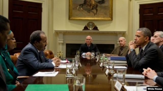 Presiden Barack Obama menerima Presiden Somalia, Hassan Sheikh Mohamud di Gedung Putih, Kamis (17/1). 