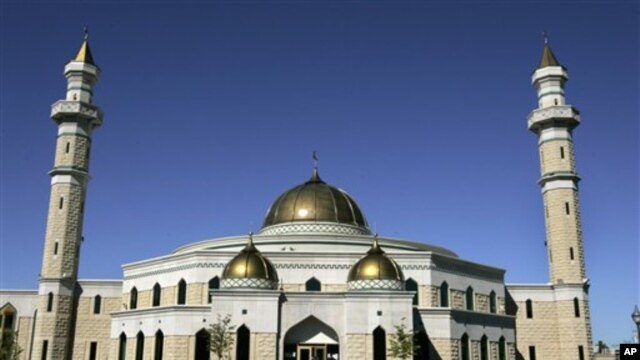 The Islamic Center of America mosque in Dearborn, Michigan (file photo)