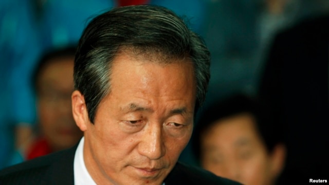 Chung Mong-joon, chairman of the ruling Grand National Party, June 2, 2010 file photo.
