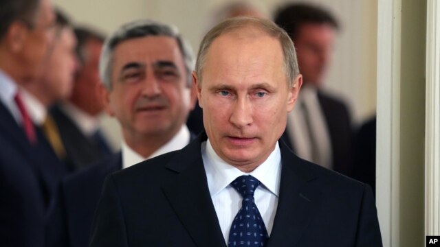 Tổng thống Nga Vladimir Putin cảnh báo Hoa Kỳ chớ đơn phương hành động tại Syria.
