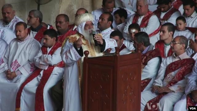 在最近发生了宗教暴力事件后，埃及的大约8百万名基督徒，对于他们在这个由伊斯兰政府执政国家的命运感到担忧。