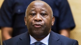 L’ancien président ivoirien Laurent Gbagbo assiste à une audience de confirmation des charges à la Cour pénale internationale à La Haye, 19 février 2013.