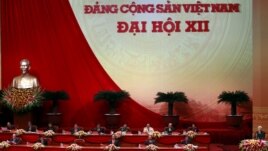 Tổng bí thư Nguyễn Phú Trọng phát biểu tại lễ khai mạc Đại hội đảng 12 hôm 21/1.