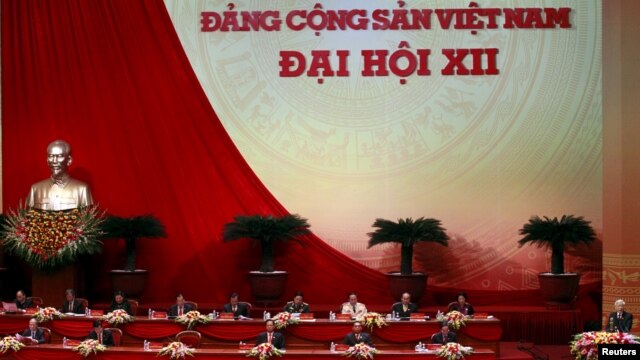 Tổng Bí thư đảng cộng sản Việt Nam Nguyễn Phú Trọng phát biểu tại lễ khai mạc Đại hội đảng 12 tại Hà Nội, ngày 21/1/2016.