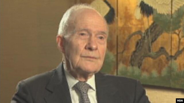 Former US National Security Advisor Brent Scowcroft sees the uprising in Syria as much more complex than the Arab Spring uprising in Libya. (VOA) 