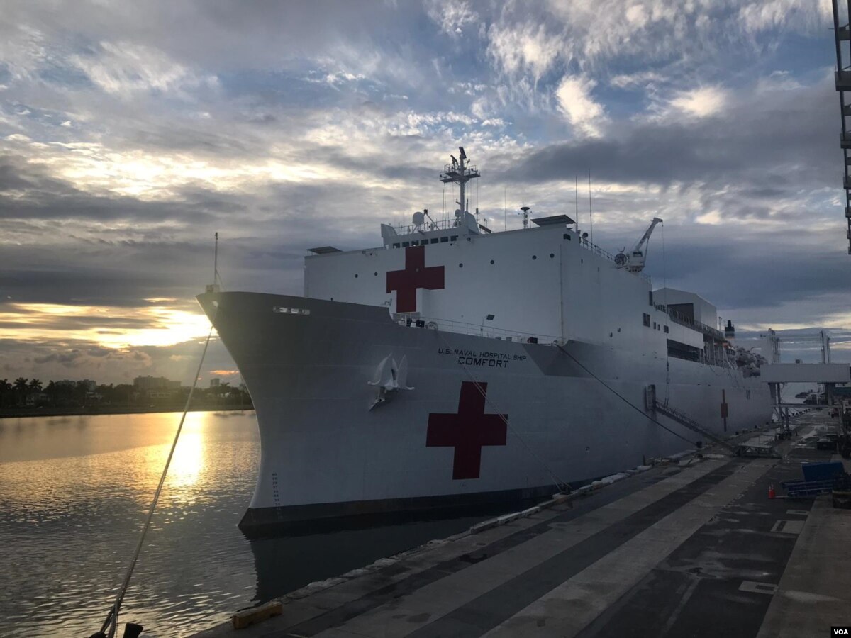 Pence despide en Miami misión de buque hospital enfocada en crisis en Venezuela