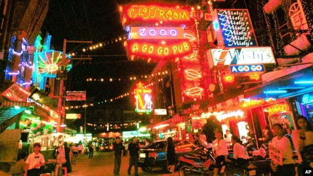 Một đường phố có nhiều hoạt động mại dâm, trong tỉnh Chonburi cách thủ đô Bangkok của Thái Lan khoảng 70 km về hướng nam