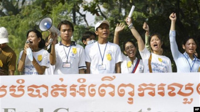 Biểu tình chống tham nhũng tại Phnom Penh.