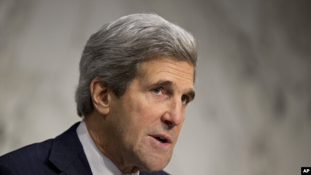Saneta John Kerry, D-Mass.