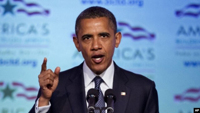 Rais Barack Obama akizungumza kwenye kikao na waandishi.