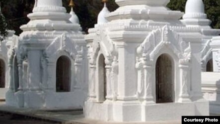 Madalay Kuthodaw