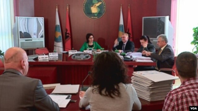 Arvizu: Të hënën në parlament edhe çështja e KQZ