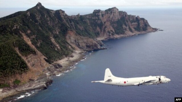 Máy bay Nhật bay trên quần đảo có tranh chấp ở Biển Hoa Đông, 13/10/2011