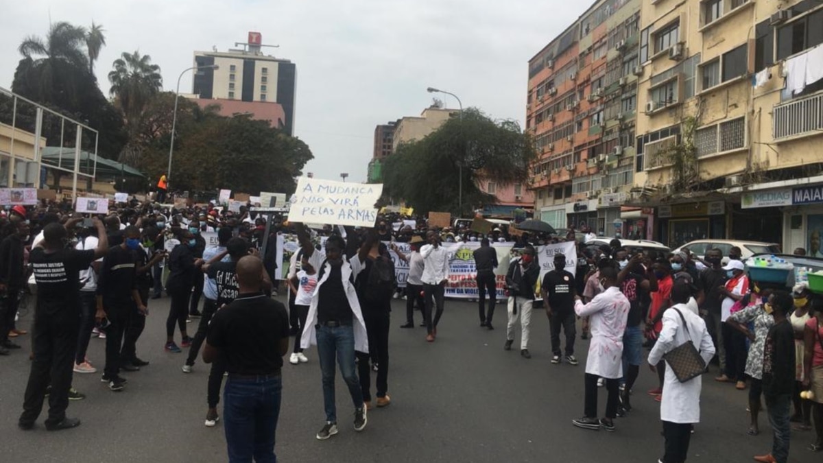 Ativistas anunciam chuva de manifestações em Angola