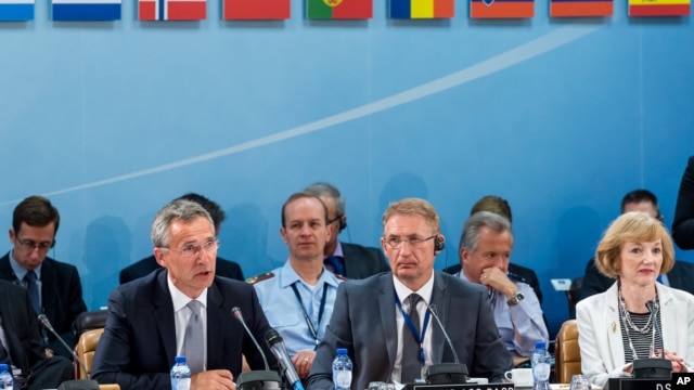 Tổng thư ký NATO Jens Stoltenberg trong phiên họp tại trụ sở của NATO ở Brussels, ngày 28/7/2015.