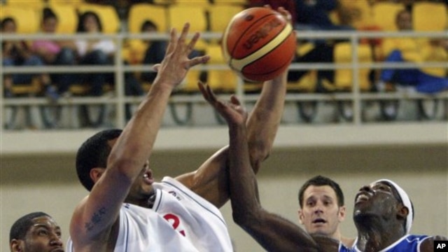 FIBA menginginkan sistem pertandingan dengan empat tim per grup, dan bukan enam, berarti pertandingannya lebih sedikit dan membuat para atlet lebih segar (foto: Dok). 
