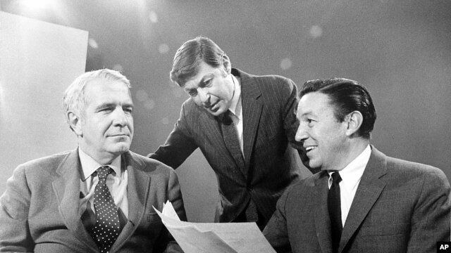 En casi 40 años en "60 Minutos", el innovador programa de investigación periodística, Wallace trabajó en más de 800 reportajes