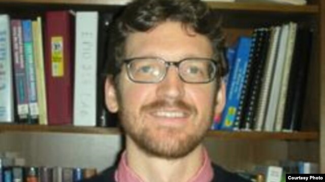 Johns Hopkins Assistant Professor Christopher Heaney is researching links between industrial farms and presence of potentially - 3BAB1A40-A326-454A-9F55-F370353F2022_w640_r1_s_cx0_cy6_cw0