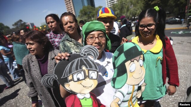 Para el 2014 se tiene previsto lanzar una película en 3D sobre la producción de Roberto Gómez Bolaños.