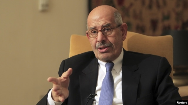Ông Mohamed ElBaradei, người đứng đầu Mặt trận Cứu quốc, tiếp tục lên án dự thảo hiến pháp mới