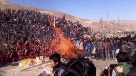 Large number of Tibetans gather at Dorjee Lhundup's Cremation