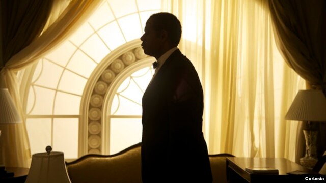 Forest Whitaker interpreta a Cecil Gaines, un mayordomo que sirvió a ocho presidentes en la Casa Blanca, durante una época marcada por los movimientos de derechos civiles y la Guerra de Vietnam. [Foto: The Weinstein Company]