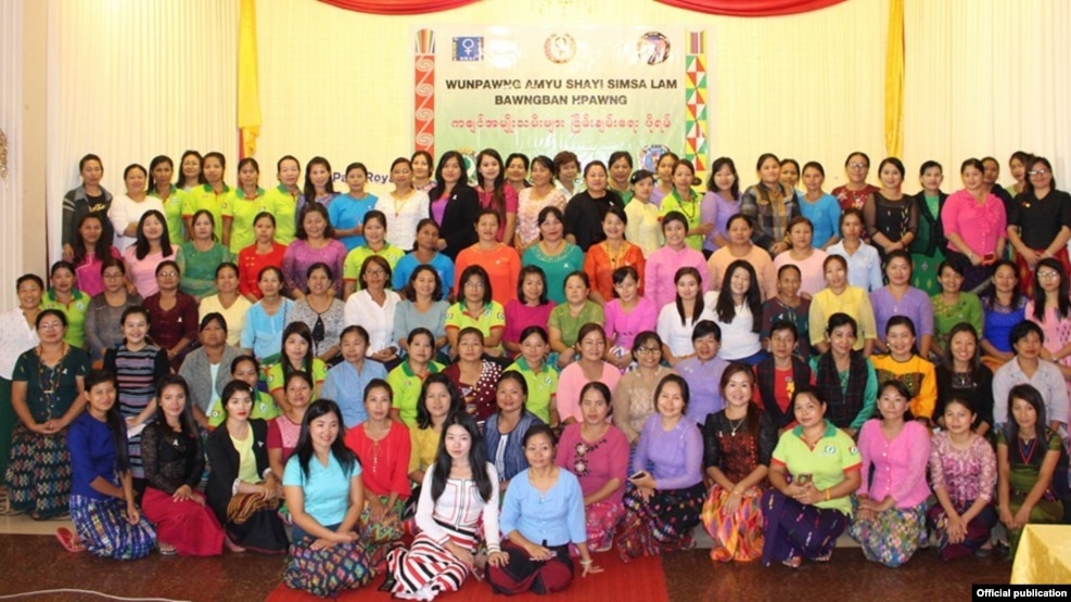 စစ္ပဲြေတြရပ္ဖို႔ ကခ်င္အမ်ိဳးသမီးဖိုရမ္ေတာင္းဆို (Kachin Women Peace Network)