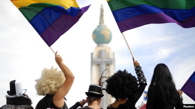 Seis estados de EE.UU., junto con el Distrito de Columbia, aprobaron las uniones de parejas del mismo sexo.