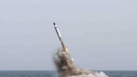 Pheniani prova me raketa