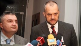 Forcohen zërat për marrëveshje PS-LSI