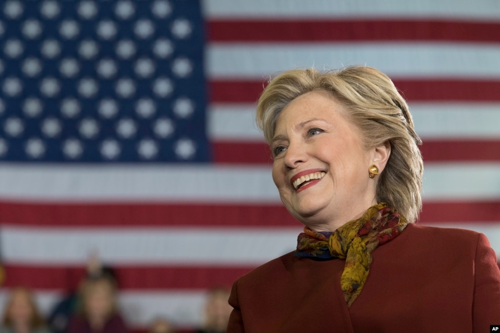 Clinton da pelea en Arizona un bastión republicano - Voz de América