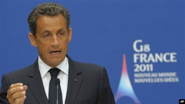 French President Nicolas Sarkozy delivers a speech during an Interior and Justice Ministers of the G8 meeting on the fight against transatlantic cocaine trafficking, at the Elysee Palace in Paris,  May 9, 2011.