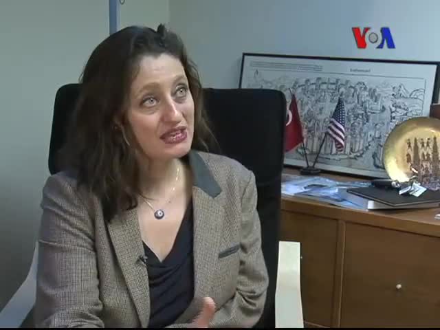 Pavey: 'Demokrasi Konusunda Çıtayı Yüksek Tutmalıyız'