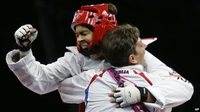 Milica Mandić proslavlja pobedu u finalu olimpijskih igara 
