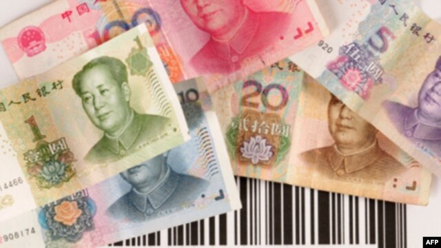 Tiến sĩ Lang Hàm Bình cho rằng một trong những nguyên do làm tăng áp lực lạm phát là chính phủ ở Bắc Kinh in tiền quá nhiều