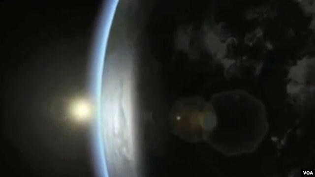 El telescopio, necesitaría de cinco años para construirse y realizar las debidas pruebas, se prevé que será lanzado entre el 2017 y 2018.