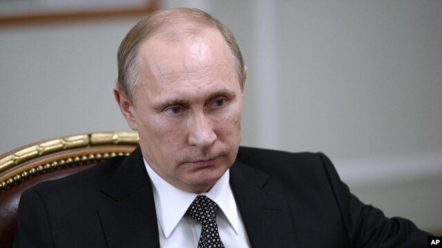Tổng thống Nga Putin cáo buộc chính các nước Tây phương đã làm cuộc giao tranh lan tràn ở miền đông Ukraine.