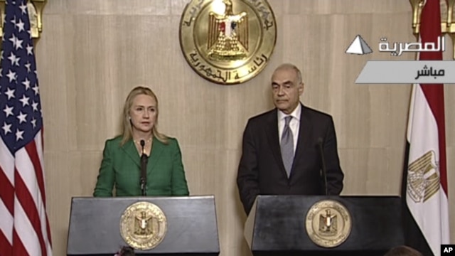 Državna sekretarka Hilari Klinton i egipatski ministar inostranih poslova Muhamed Kamel Amr u Kairu najavili primirje izmedju Izraela i Palestinaca,  