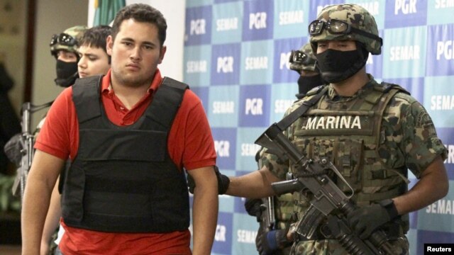 El presidente mexicano, Felipe Calderón, se puso como misión capturar a “El Chapo” Guzmán, pero, a 10 días de las elecciones, no lo ha logrado.