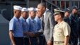 Tổng thống Mỹ Barack Obama thăm chiến hạm BRP Gregorio del Pilar, soái hạm của hải quân Philippines, ngày 17/11/2015. Chiếc tàu này trước đây là của lực lượng tuần duyên Mỹ và hiện đang được Philippines dùng để thực hiện những cuộc tuần tra ở Biển Đông. Tòa Bạch Ốc loan báo gói viện trợ mới trong vòng hai năm trị giá 259 triệu đô la, trong đó có 79 triệu cho Philippines, 40 triệu cho Việt Nam, 21 triệu cho Indonesia và 2 triệu rưỡi cho Malaysia. 