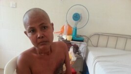 អ្នកស្រី ហួយ សេង ​អាយុ៤៨ឆ្នាំ​មកពី​ខេត្តកំពង់ចាម​