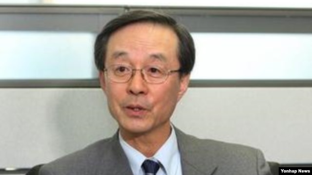 한승주 전 한국 외무장관. (자료사진)