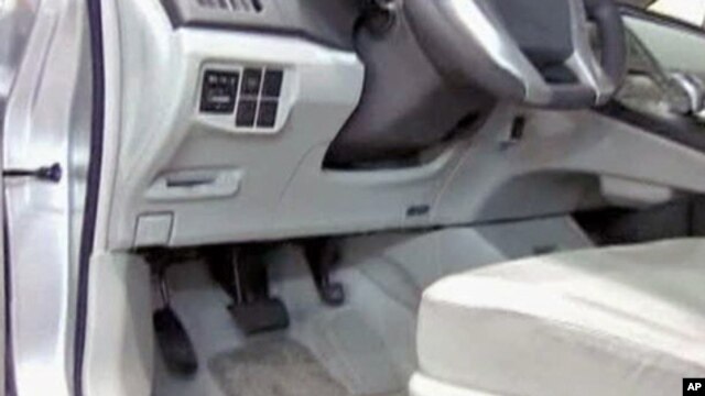 To solve the problem, Toyota will add a steel bar to the pedal assembly - eliminating friction that can cause the pedal to stick and cause cars to accelerate without warning