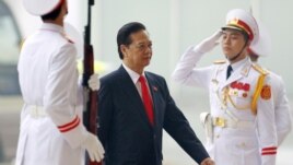 Thủ tướng Nguyễn Tấn Dũng đến dự lễ khai mạc Đại hội Đảng lần thứ 12 tại Hà Nội, ngày 21/1/2016.