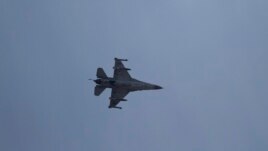 Izraelski mlazni avion F-16 u blizini grada Ašdoda