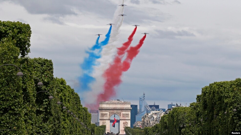Franca kremton Ditën e Bastijës