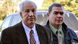 El encubrimiento de las autoridades de Penn State habría permitido a Sandusky seguir atrayendo víctimas.