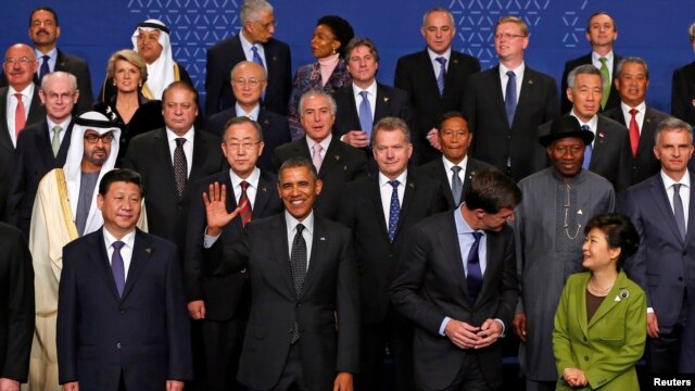 Các lãnh đạo thế giới chụp hình lưu niệm tại Hội nghị Hạt nhân ở La Haye, ngày 25/3/2014.