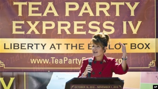 Former Alaska governor Sarah Palin speaks to the crowd during the kickoff of the nationwide Tea Party Express bus tour in Reno, Nevada,18 Oct 2010